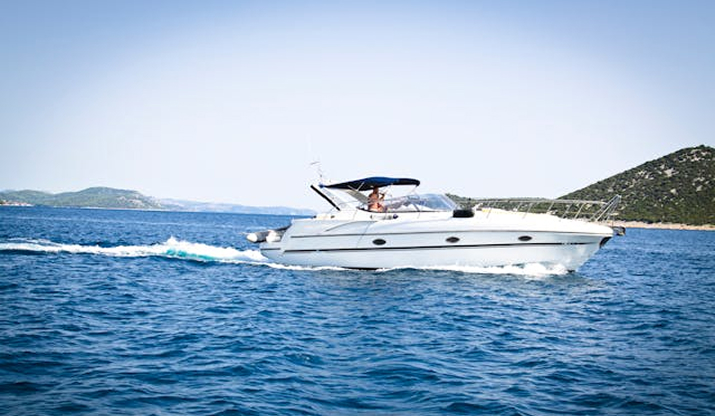boatFeature3